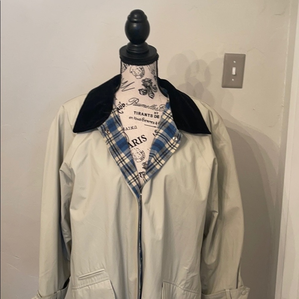 Vintage Misty Harbor rain trench coat​​​​​​​​​​​​​​​